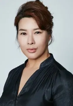 Jung Young Joo