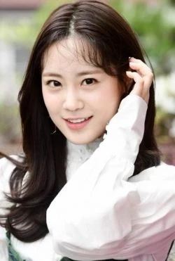 Heo Young Ji