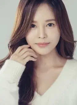 Lee Young Ah