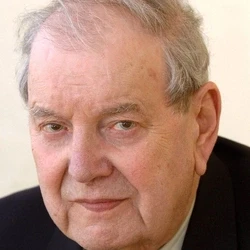 George MacDonald Fraser