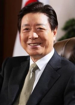 Lee Jung Gil