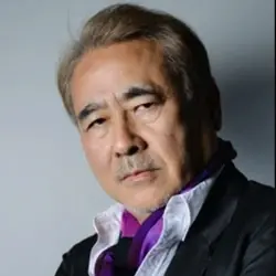 Yoshitaka Amano
