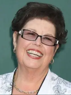Macomber Debbie