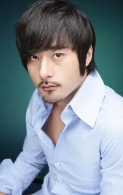 Yoon Joo Man