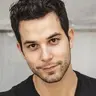 Skylar Astin