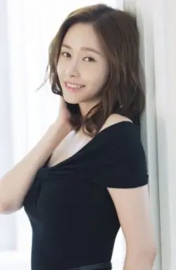 Ji Seo Yun