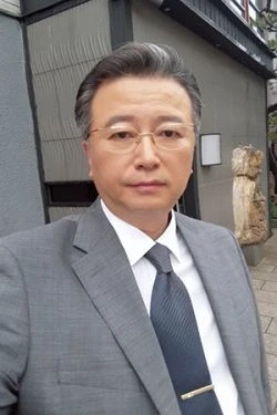 Lee Yoon-Sang