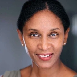 Maxine Cunliffe