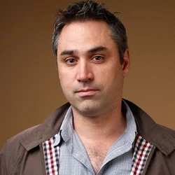 Alexander Medawar Garland