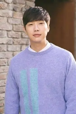 Ji Hyun-Woo