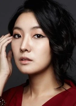 Ha Ji Eun