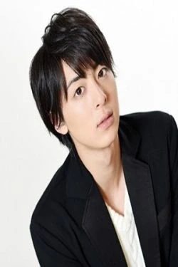 Mahiro Takasugi
