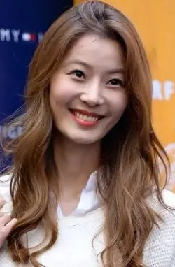Yoon So yi