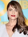 Amanda Peet
