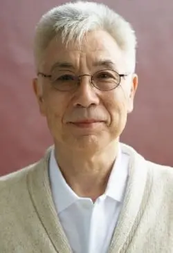 Issey Ogata