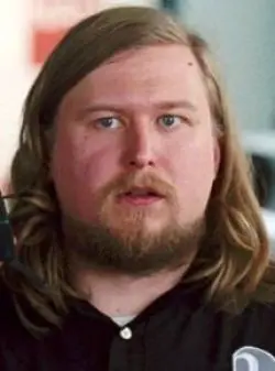 Michael Chernus