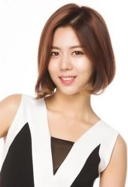 Lee Ah jin