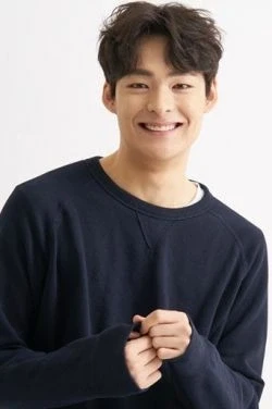 Song Geon Hee