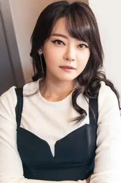 Seo Yu Ri