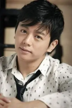 Kang Ji Hoo