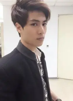 Zi Hong