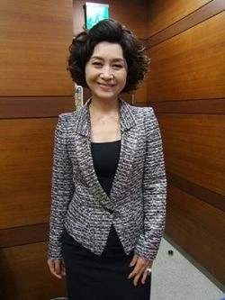 Kim Hye-Ok