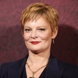 Martha Plimpton