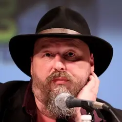 Warren Ellis