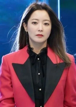 Kim Hee sun