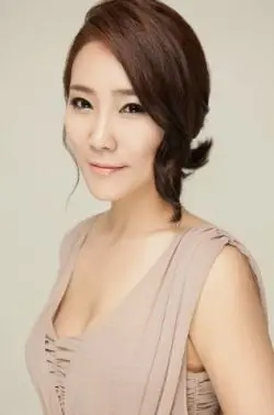Choi Jung Hwa