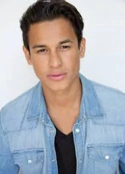 Bronson Pelletier