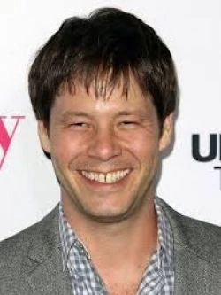 Ike Barinholtz
