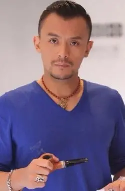 Li Ang
