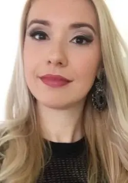 Carolina Munhóz