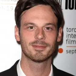 Scoot McNairy