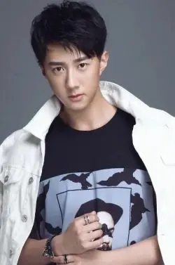 Sun Yi (1992)
