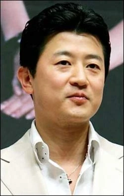 Lee Shi Eon