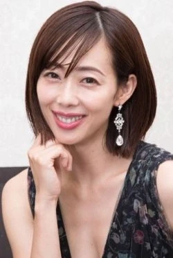 Waka Inoue