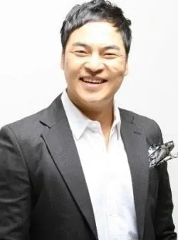 Kim Yong Woon