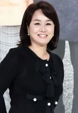 Lee Kyung Sil