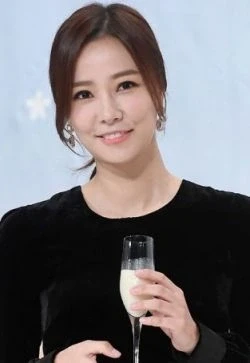 Son Tae Young