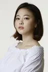 Min Ji-Hyun