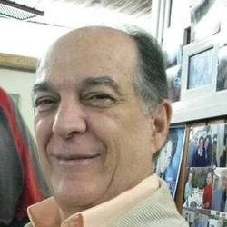 Carlos Campanile