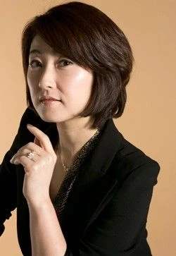 Kim Si Young