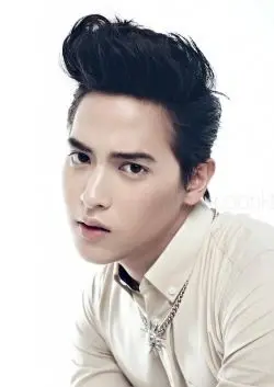Jirayu Tangsrisuk