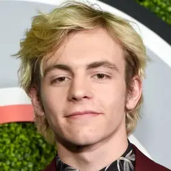 Ross Shor Lynch
