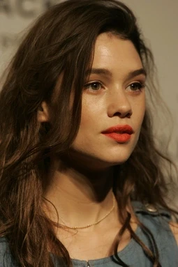 Àstrid Bergès-Frisbey