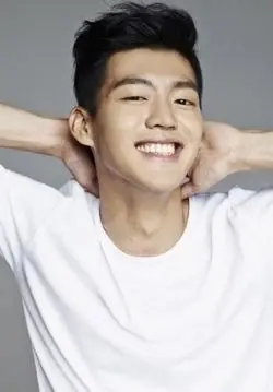 Lee Gun Hee
