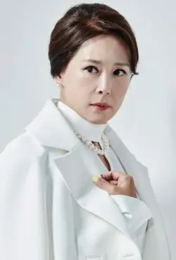 Cha Hwa Yeon
