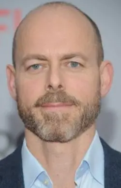 Daniel Minahan